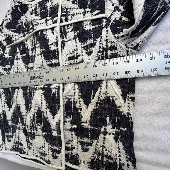 IC by Connie K Women Black & White Textured Open Front Jacket Medium Lightweight - Picture 7 of 8